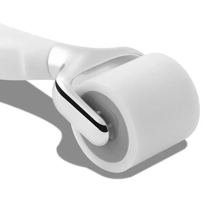 Urządzenie do mikronakłuwania twarzy FaceGym Brightening Active Roller